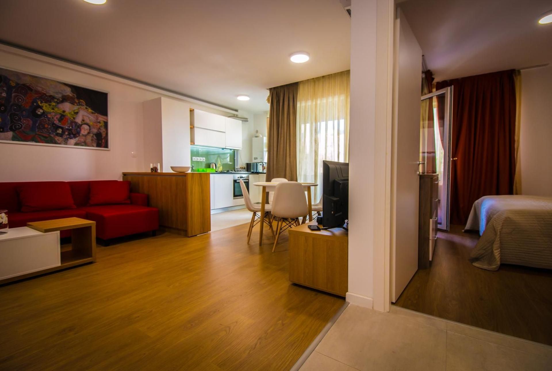 Top Trio Residence DELUXE APARTMENT 2