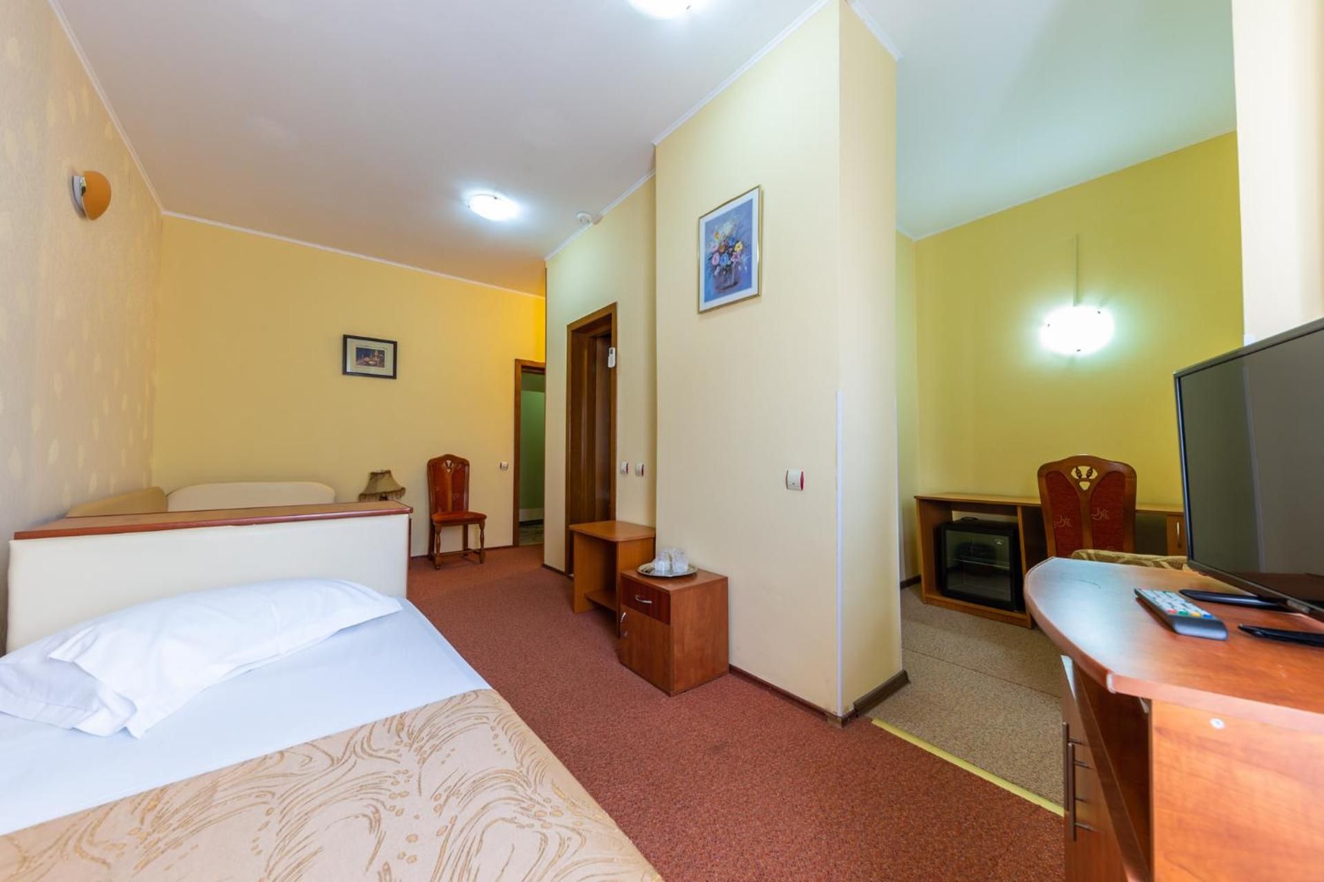Hotel Amphitryon Twin Room
