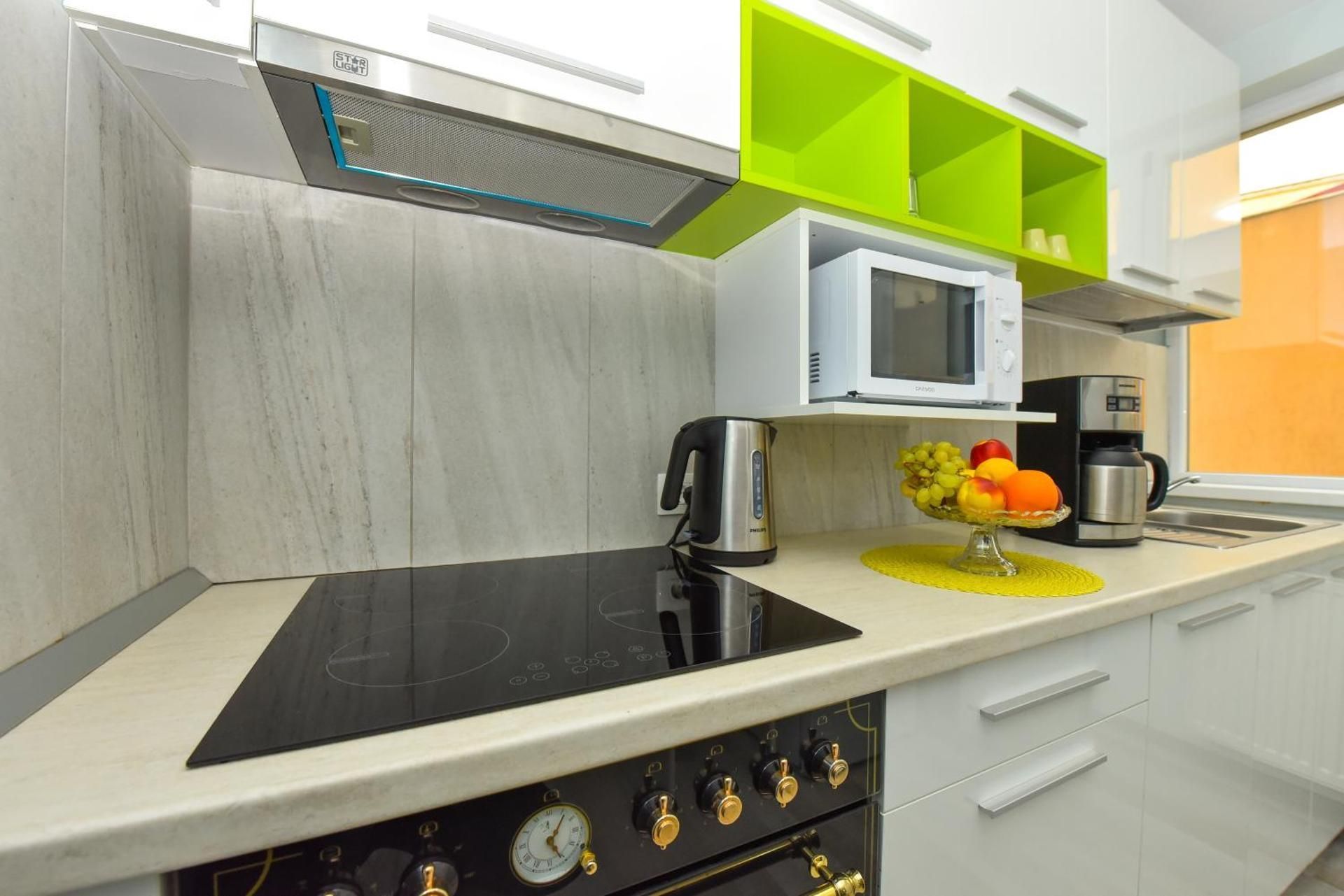 Three-Bedroom Apartment with Balcony