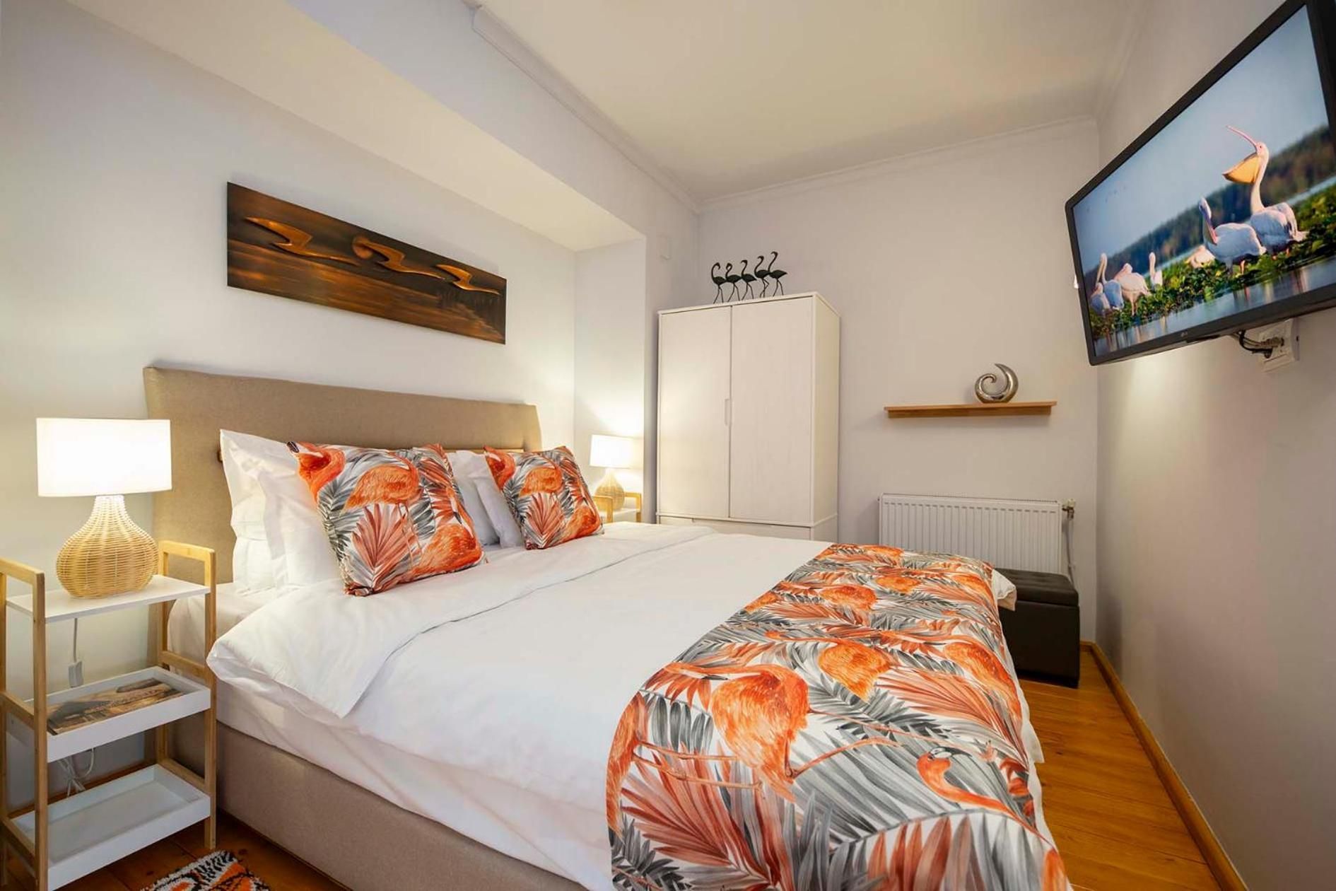 One-Bedroom Apartment with Balcony and City View