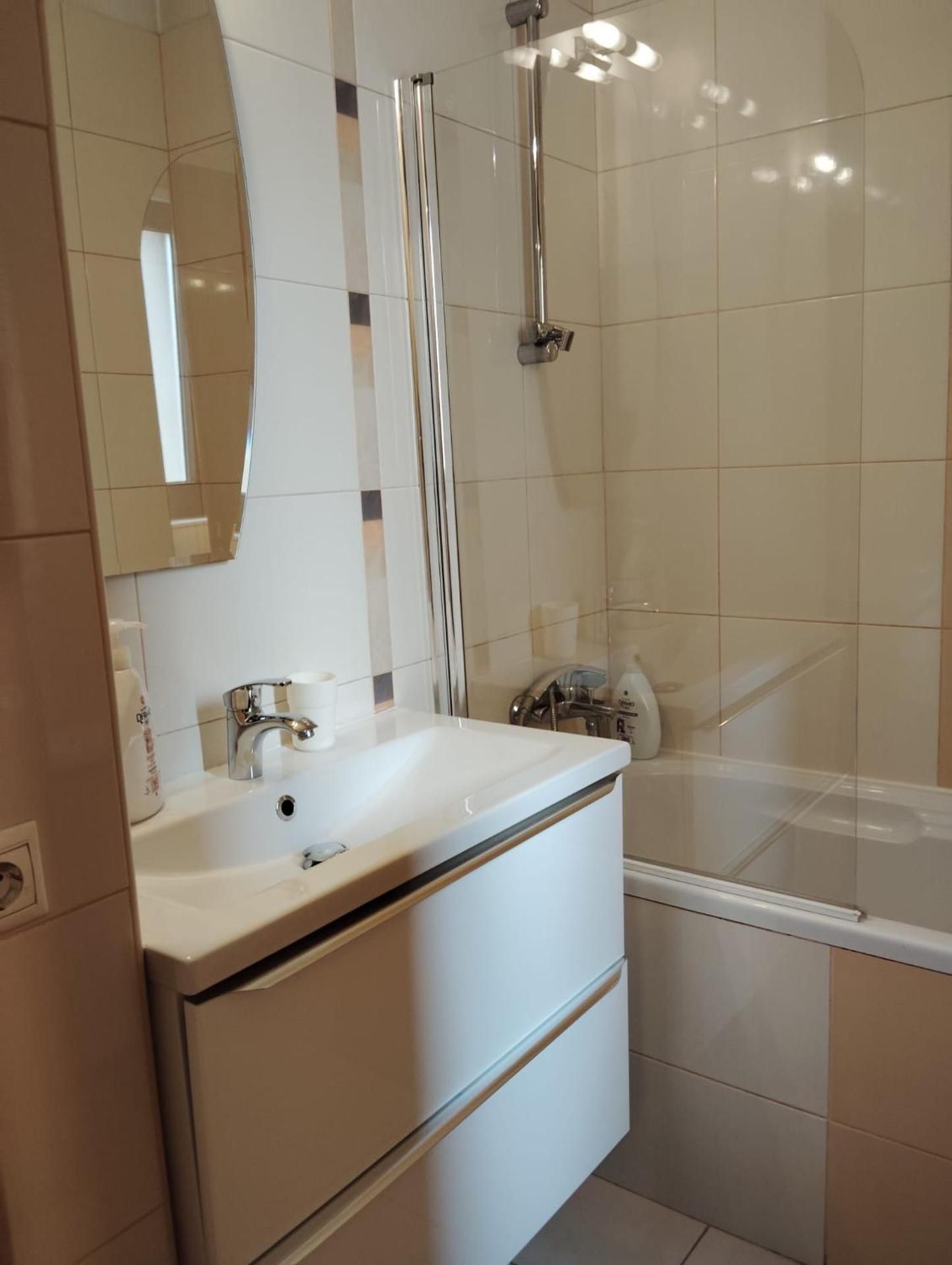 Luxury One-Bedroom Apartment