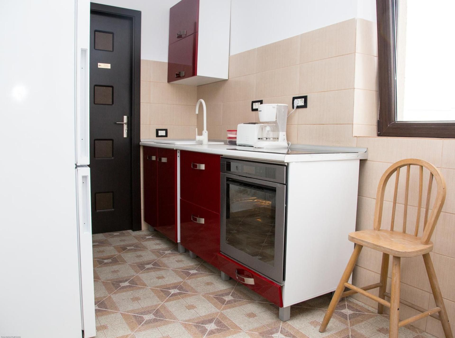 Alex Residence Apartment with Terrace 3