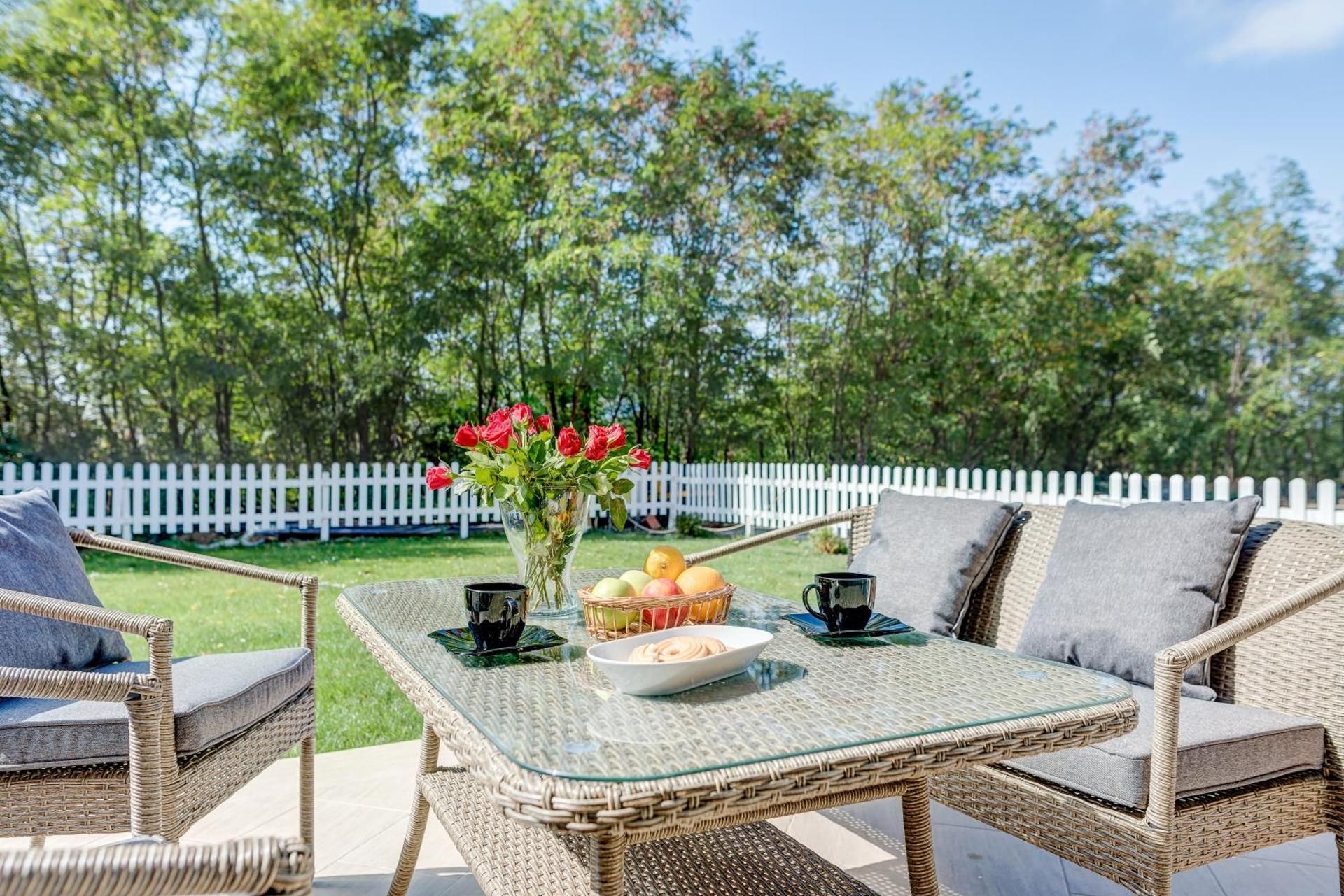 Bucharest Airport Suites & Villas