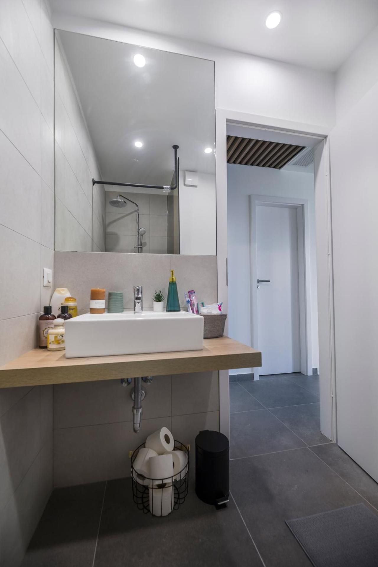 Bucharest Luxury Apartments One-Bedroom Apartment