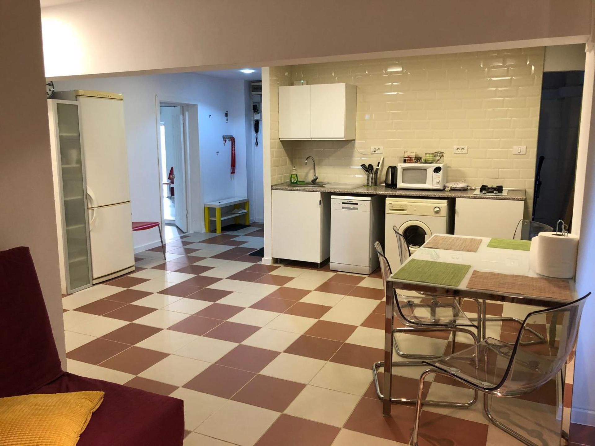 Green Apartment 4-26 Mircea Voda