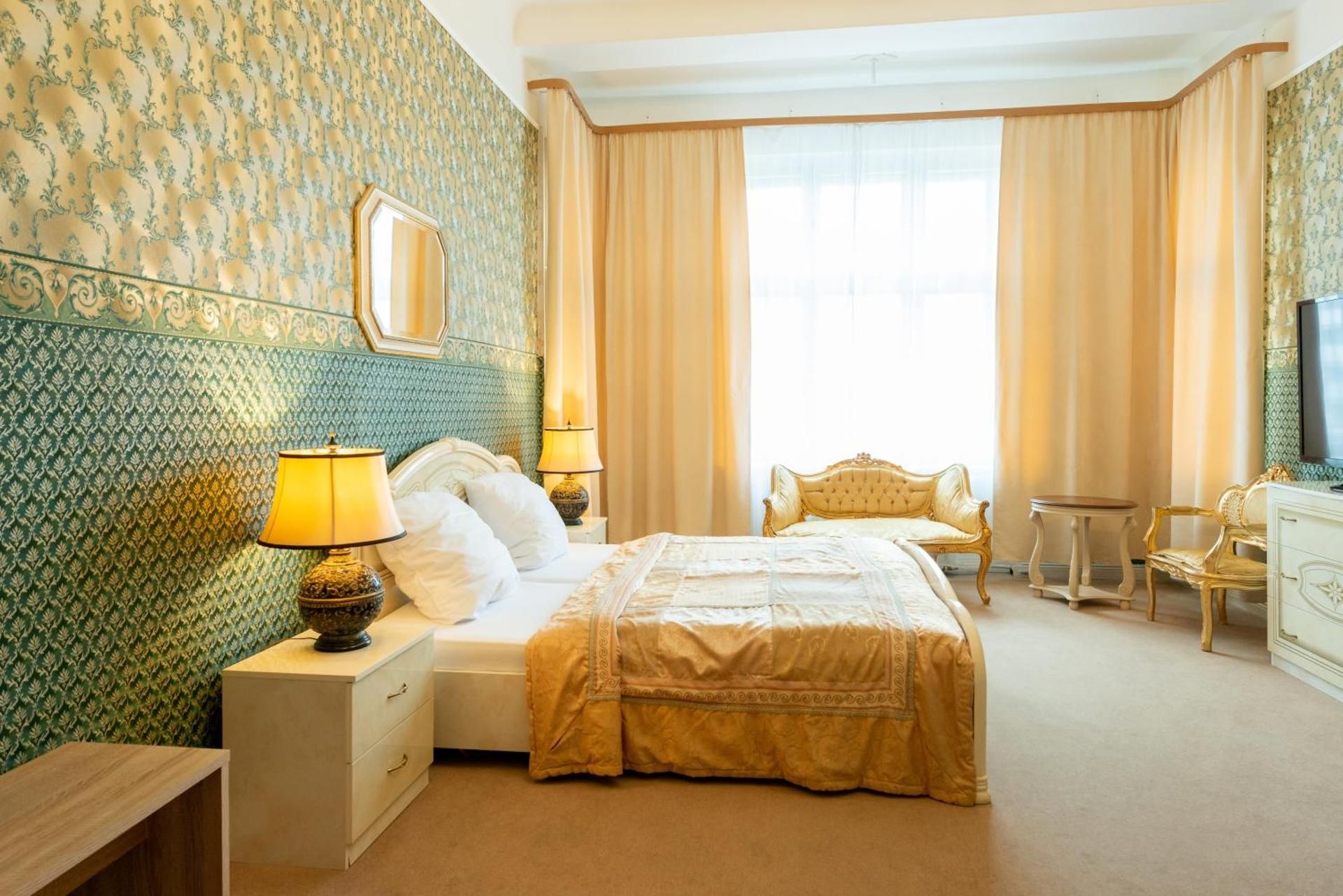 Double Room