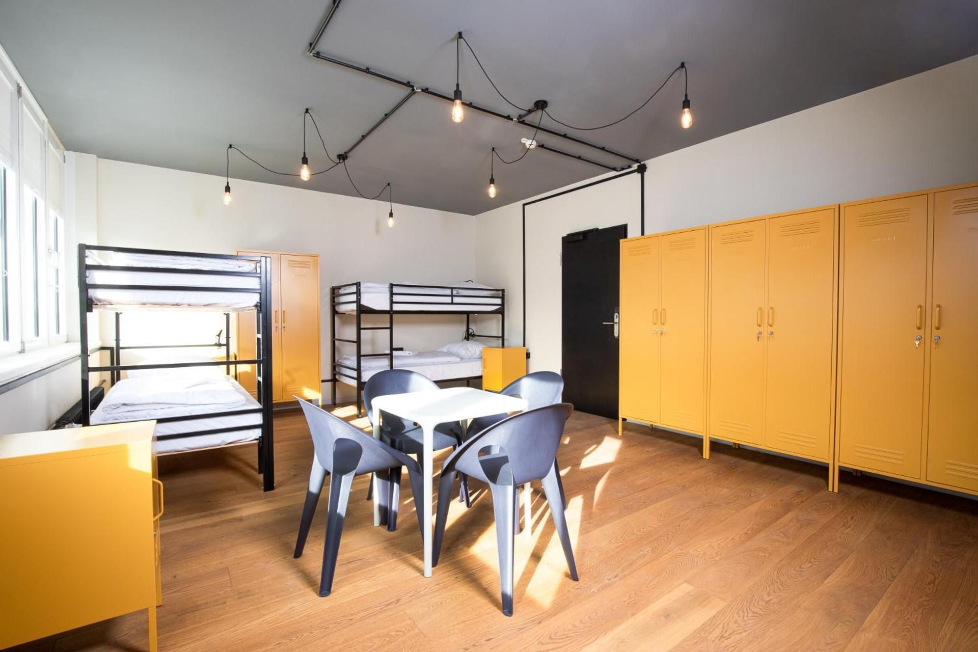 Bed in 6 Bed Female Dormitory with Ensuite