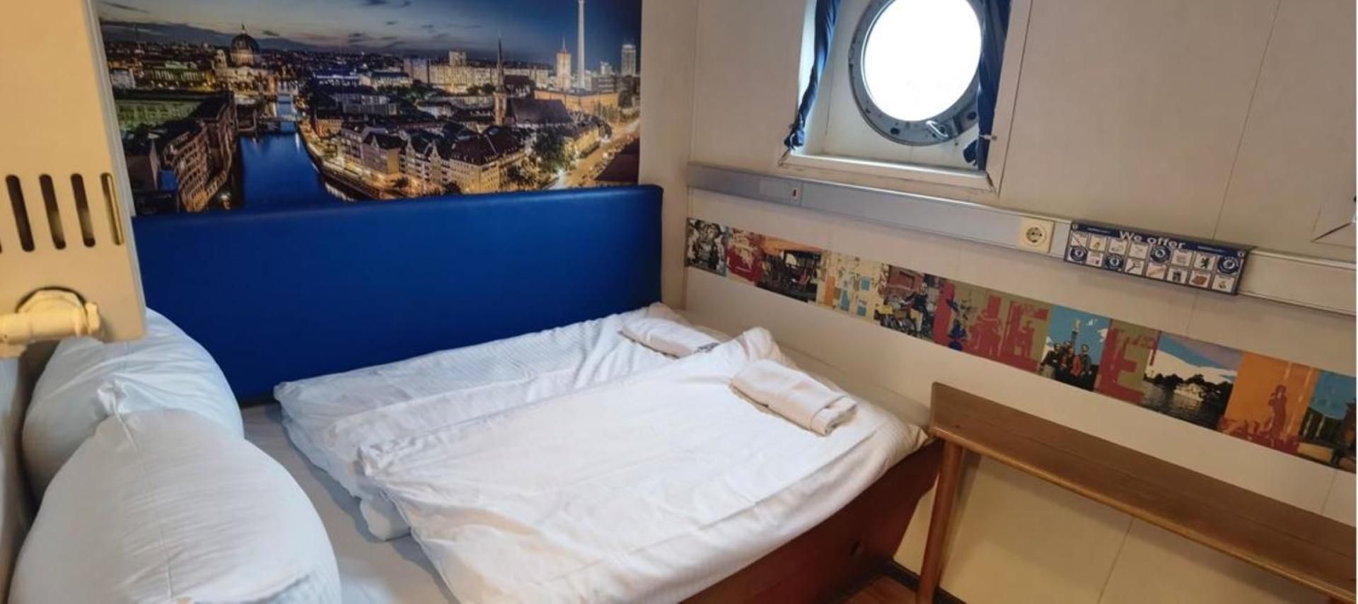 Triple Cabin 2nd Class - Shipotel Eastern