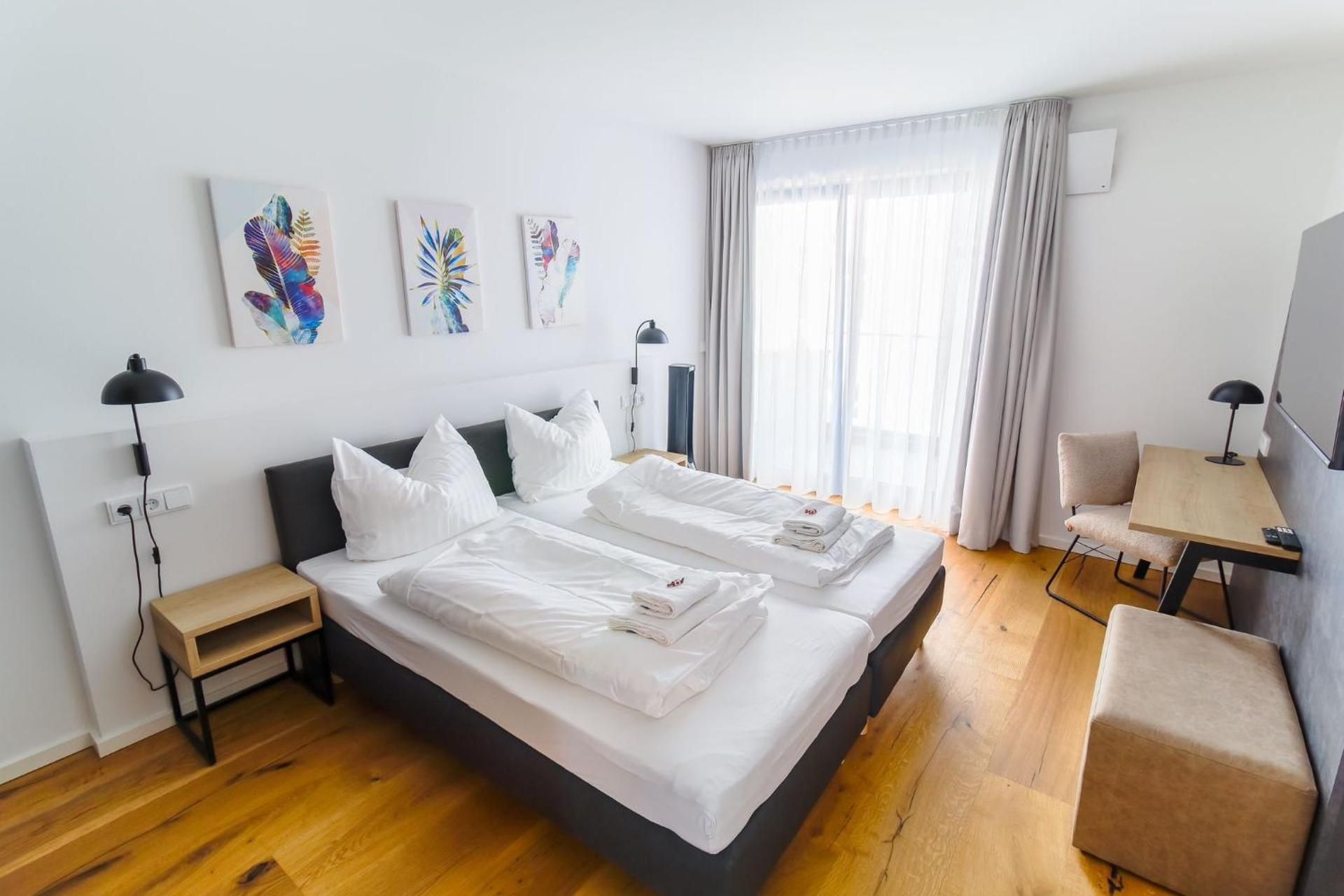 Three-Bedroom Apartment with Balcony