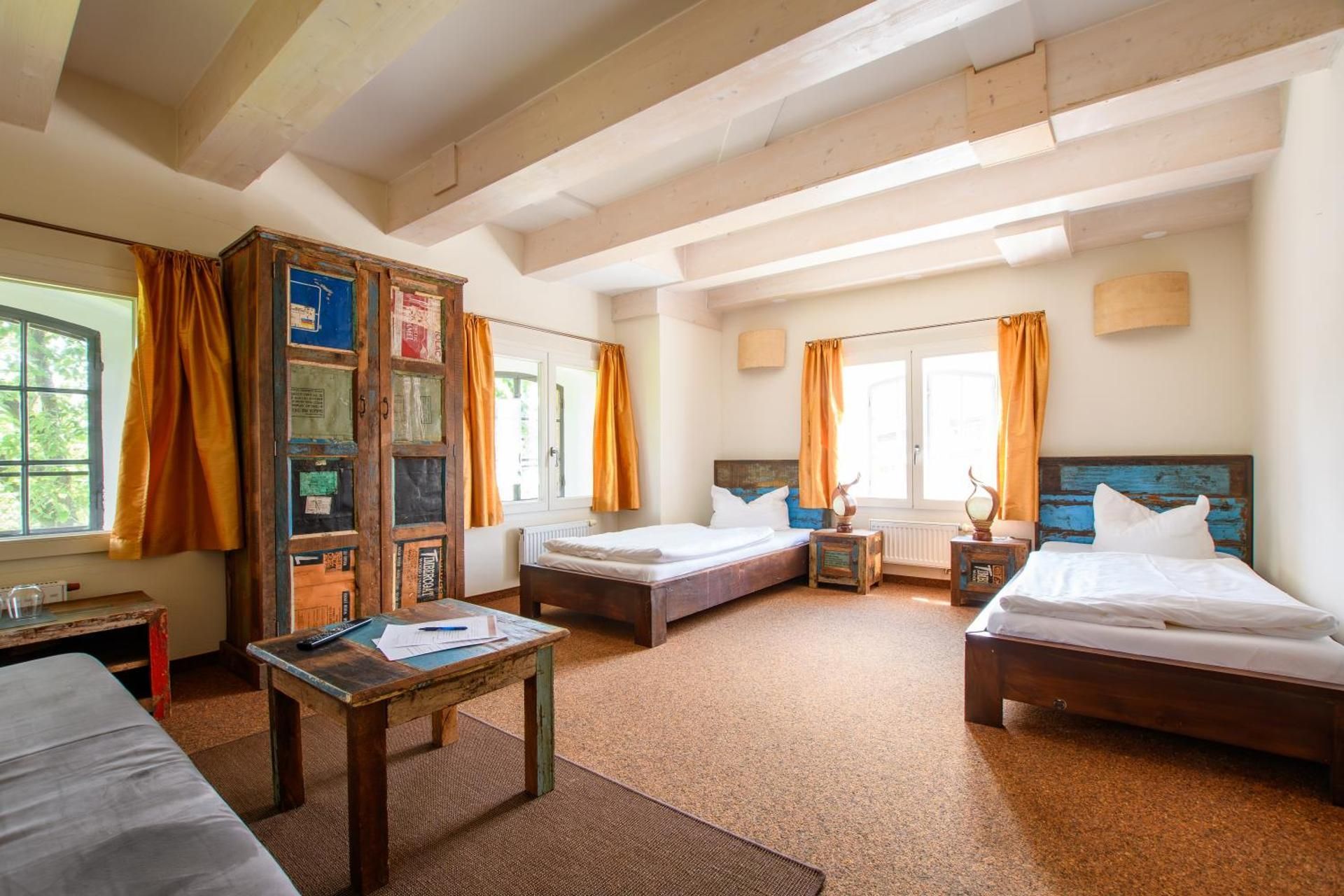 Hotel Stadtgut Twin Room 3