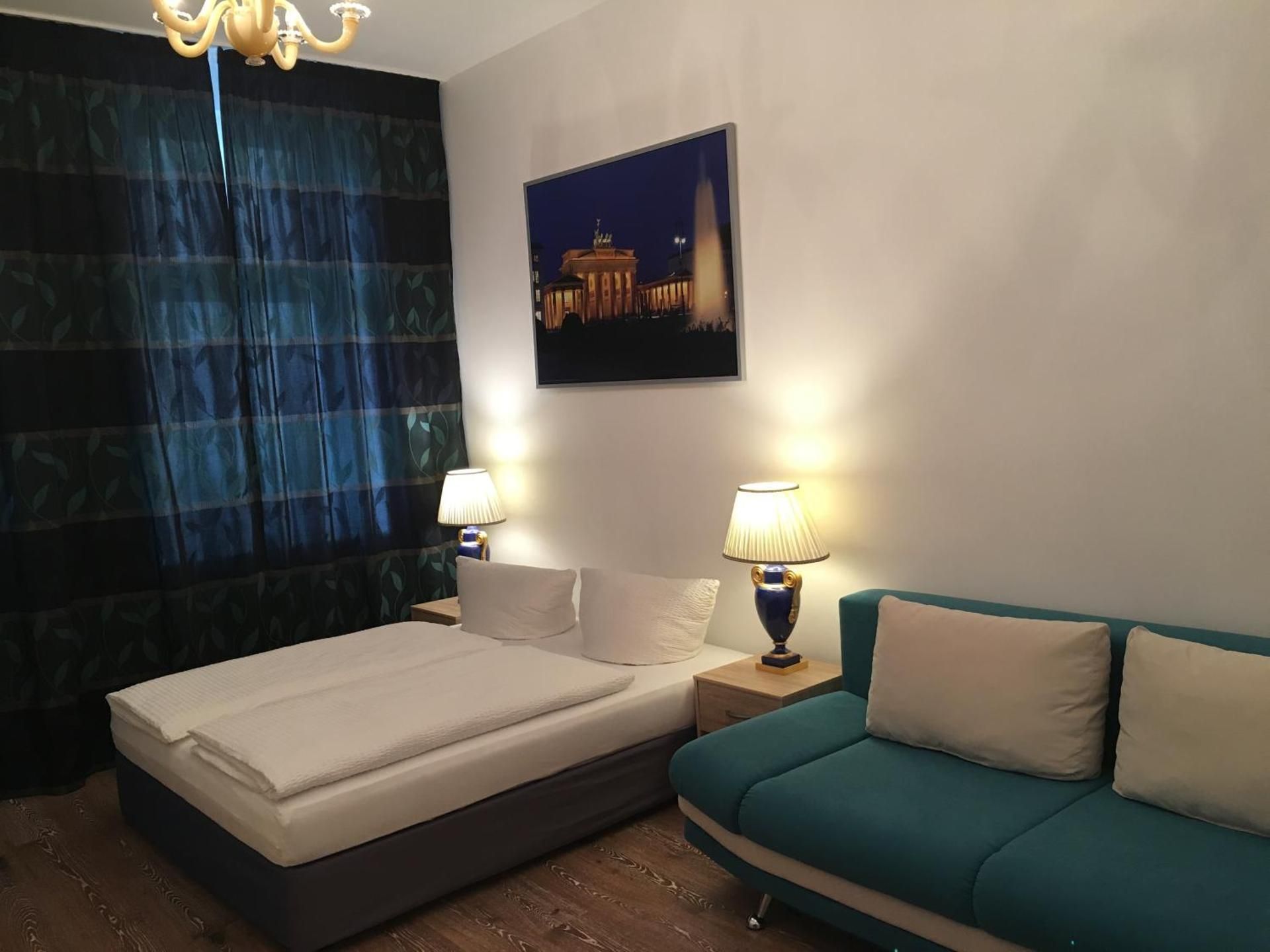 Comfort Apartment with Kitchen and own Bathroom