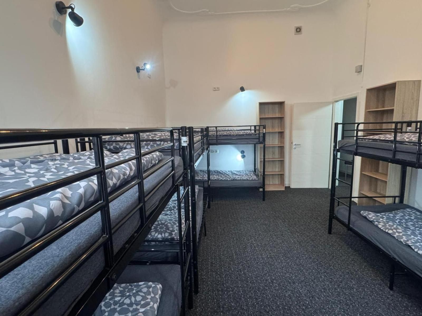 Bed in 8-Bed Mixed Dormitory Room