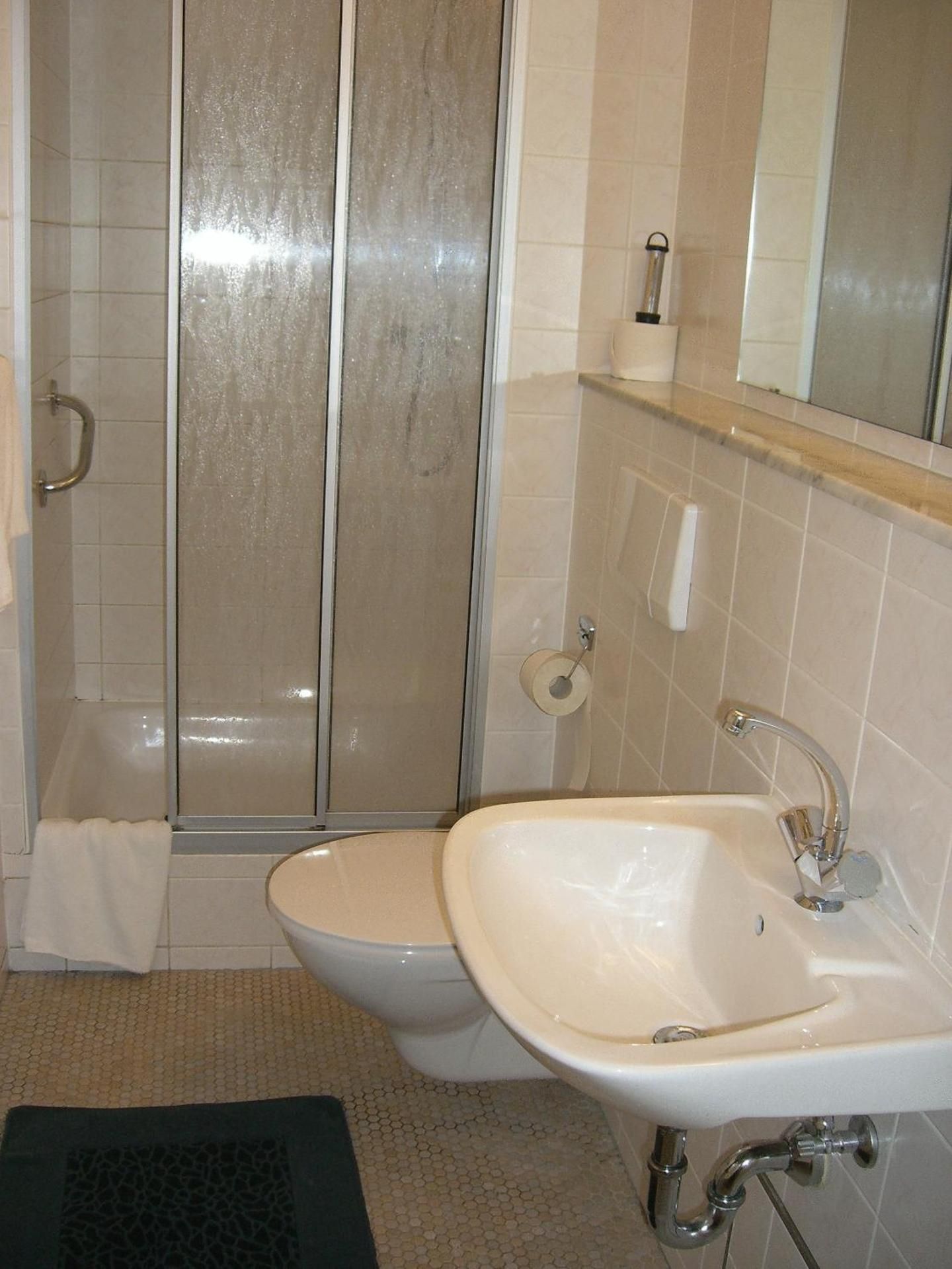 Economy Single Room