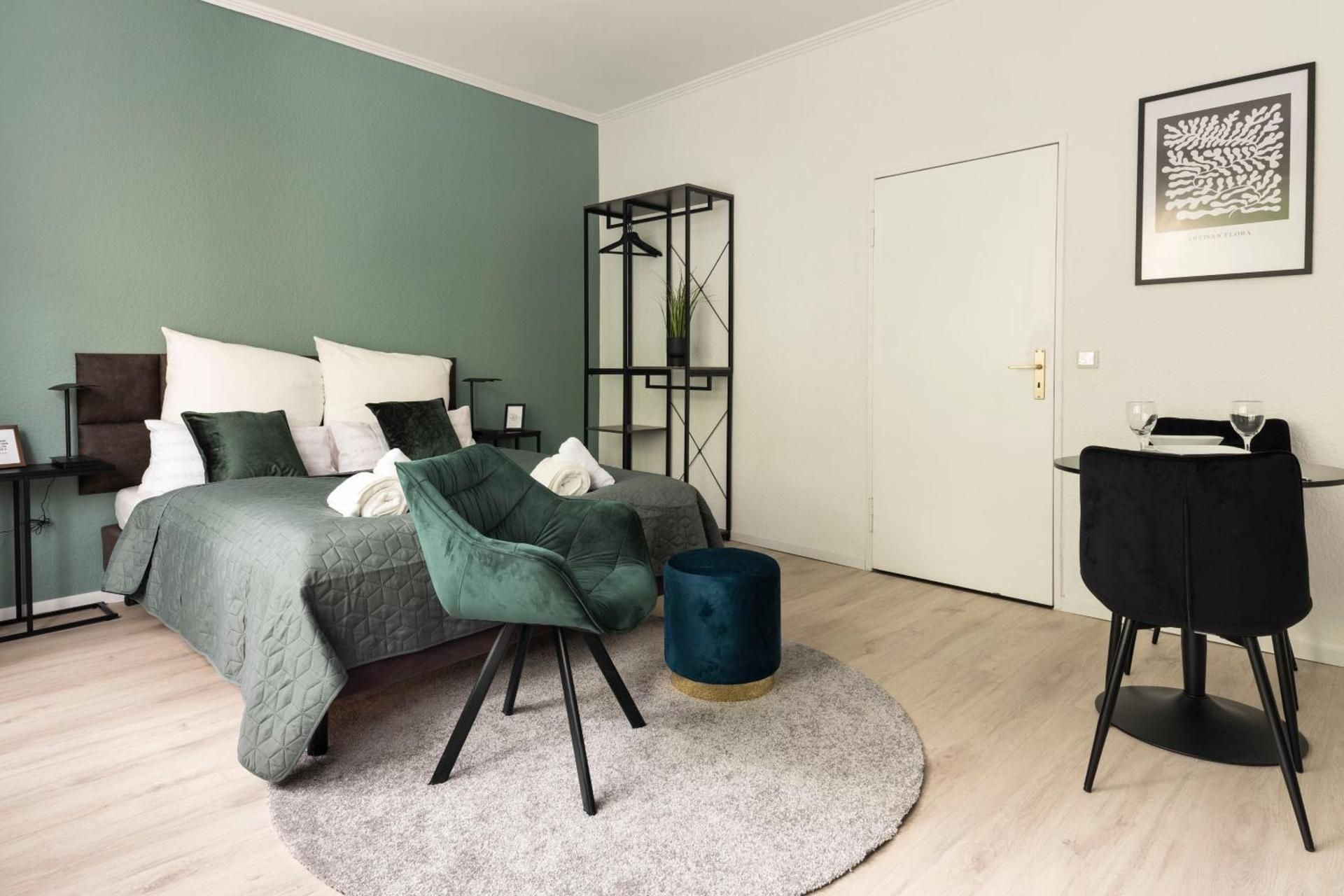 Studio Apartment