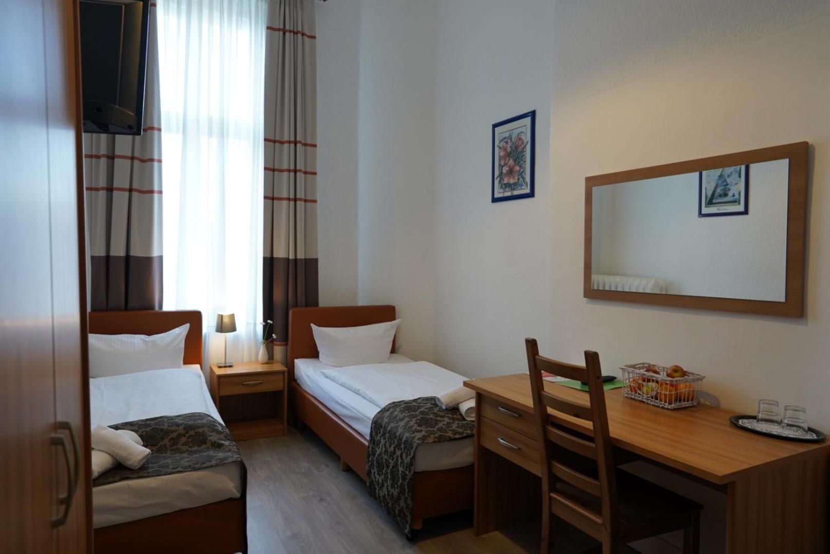Double Room with Private Shower and Shared Toilet