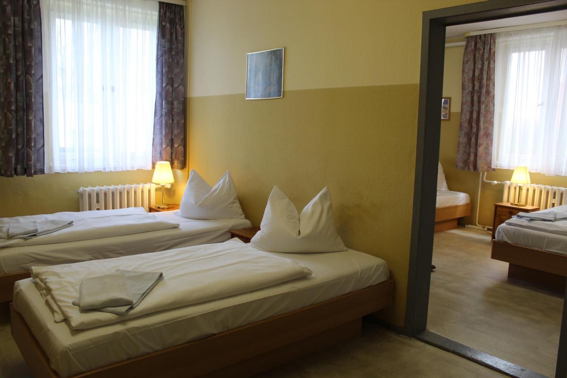 Quadruple Room with Shared Bathroom