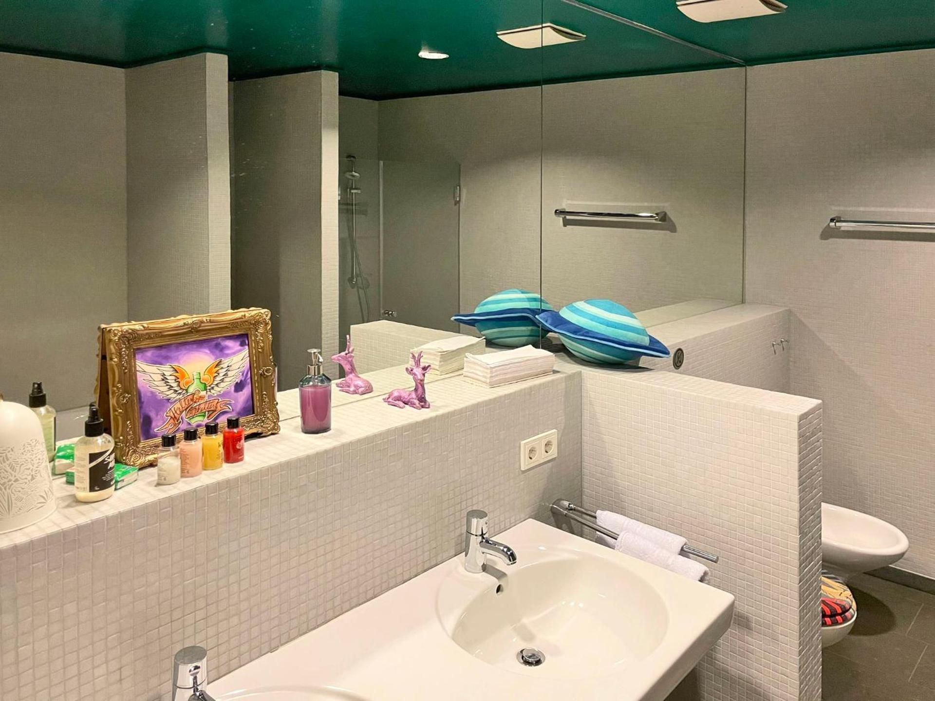 Superior One-Bedroom Apartment with Balcony
