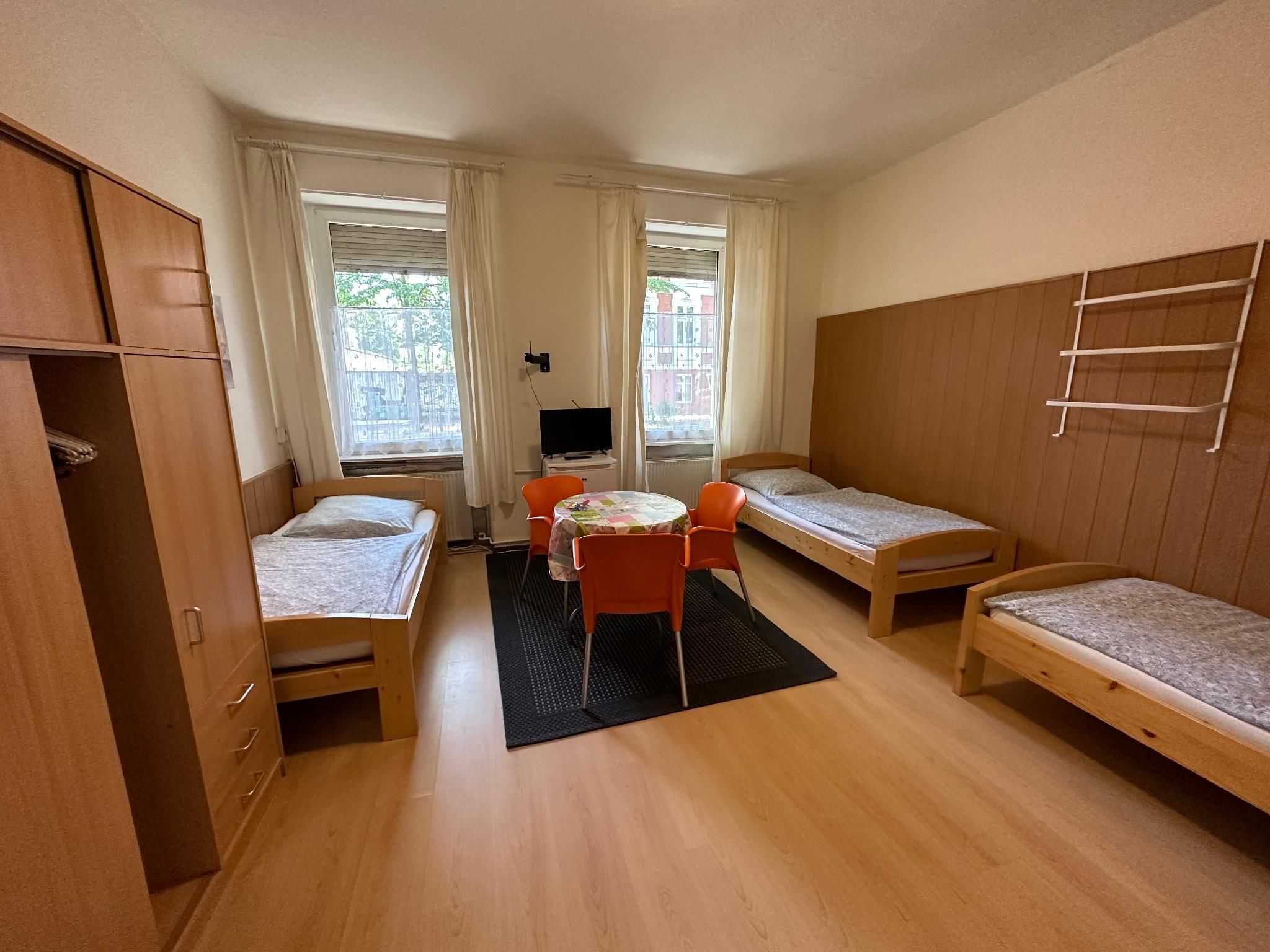 Bigus Triple Family Room without Air Conditioning