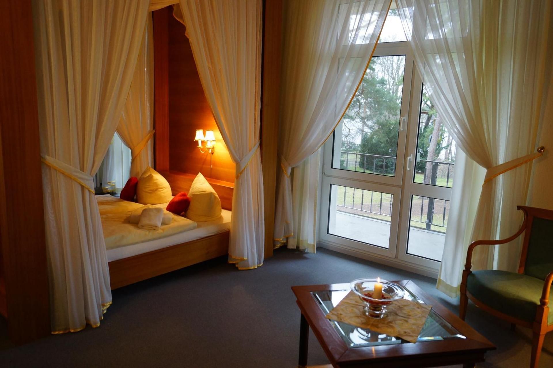 Junior Suite with Balcony