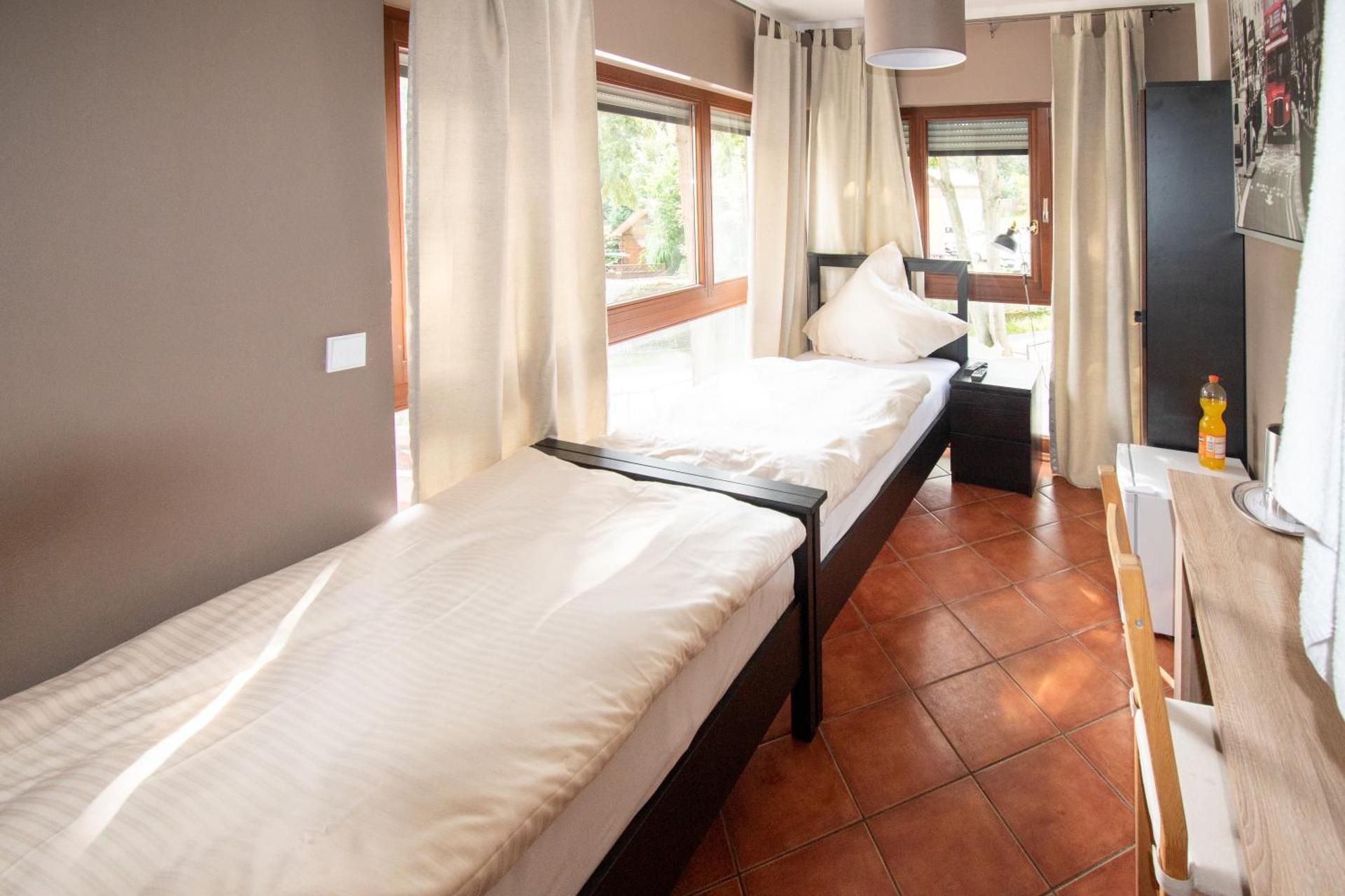 Twin Room with Shared Bathroom