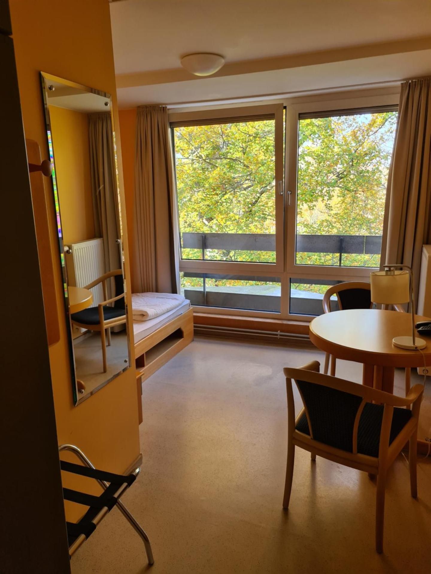 Single Room with Shared Bathroom