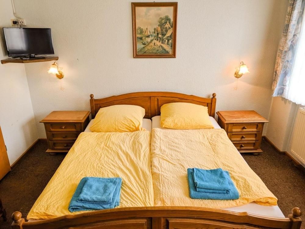 Economy Double Room