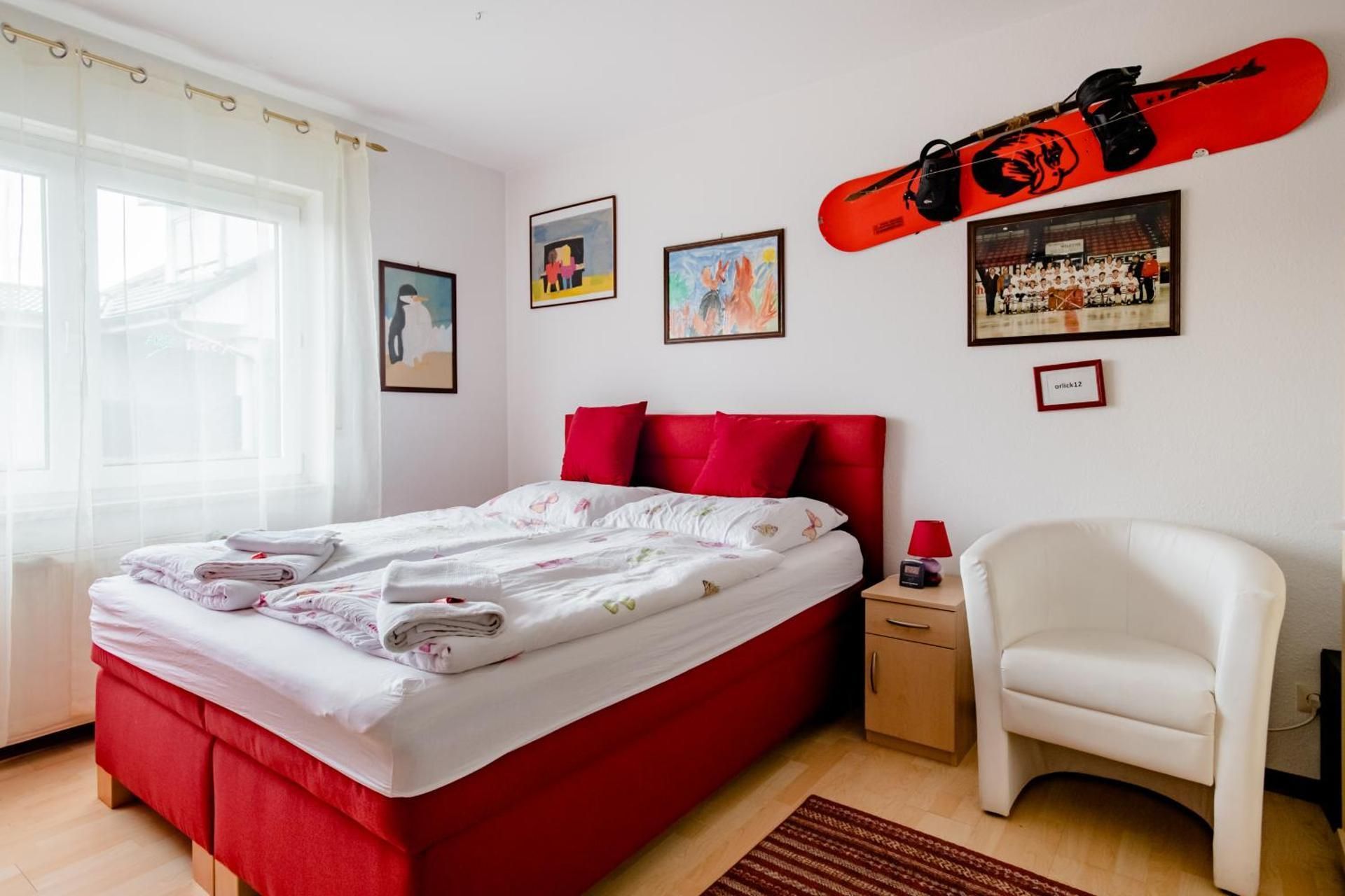 Queen Room with Garden View