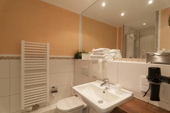 Studio (1 Adult)