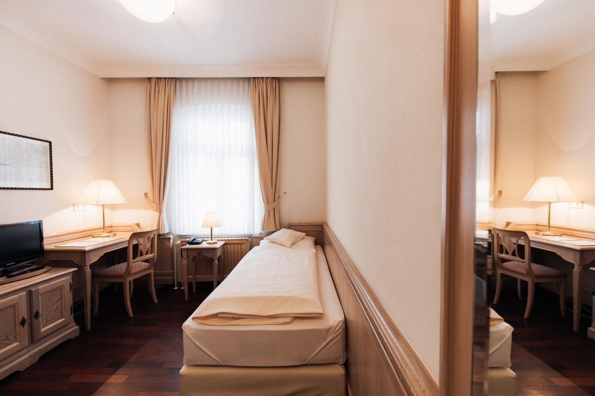 Standard Single Room