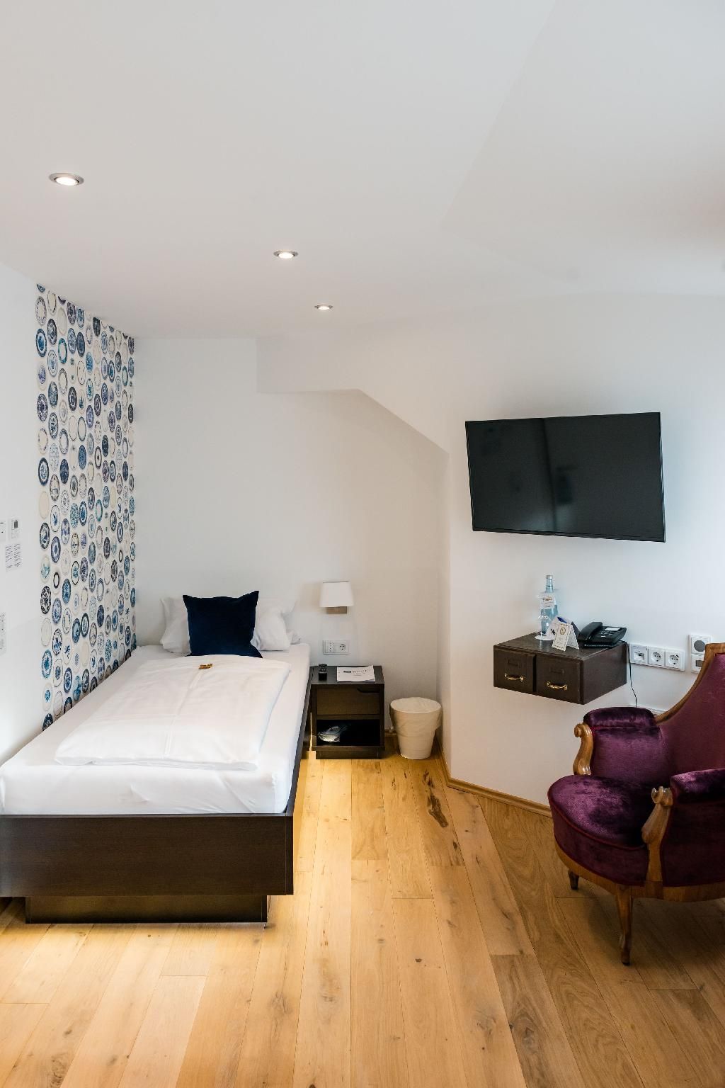 Studio (1 Adult)