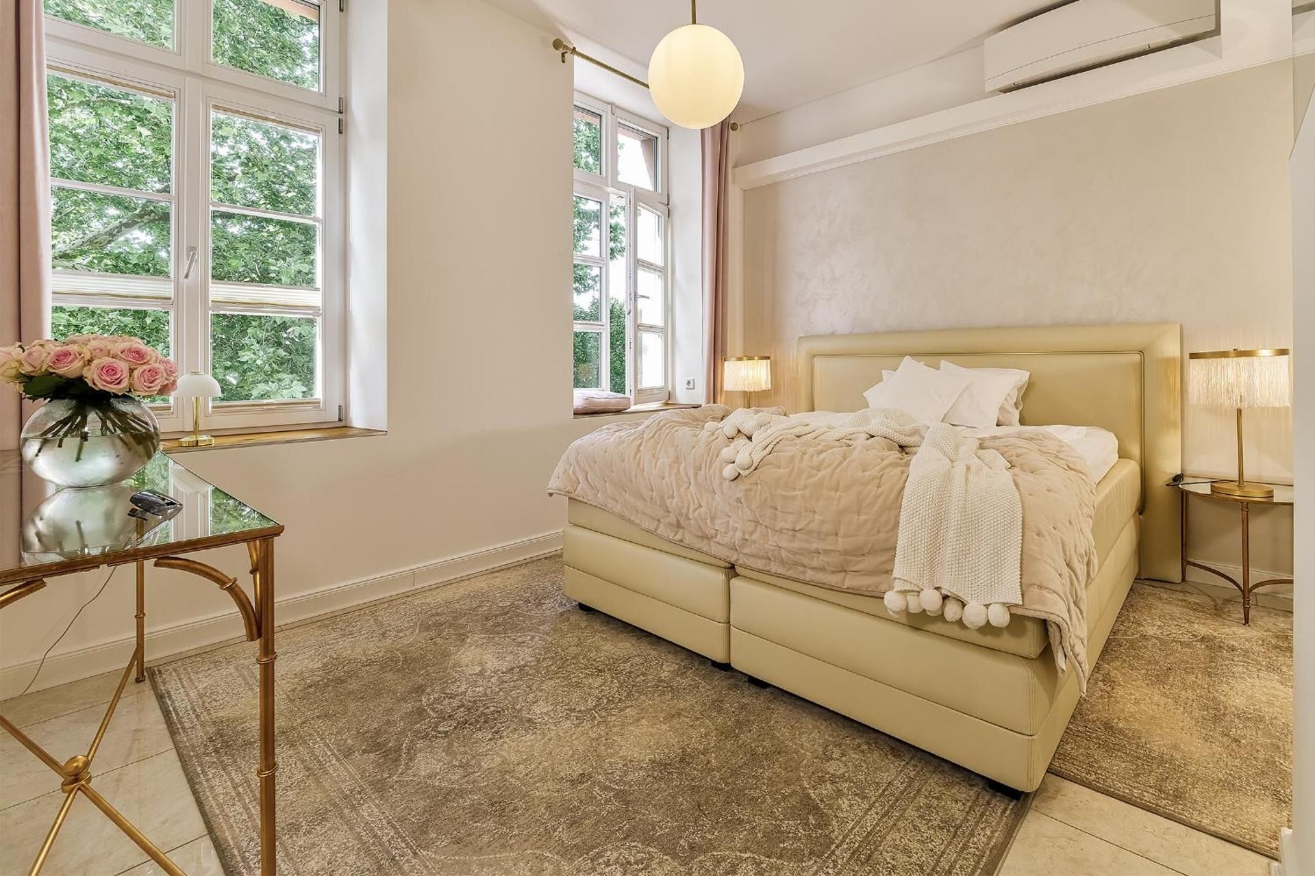 Superior Suite with 2 Bedrooms, 2 Bathrooms, Living/Dining Room and Kitchen