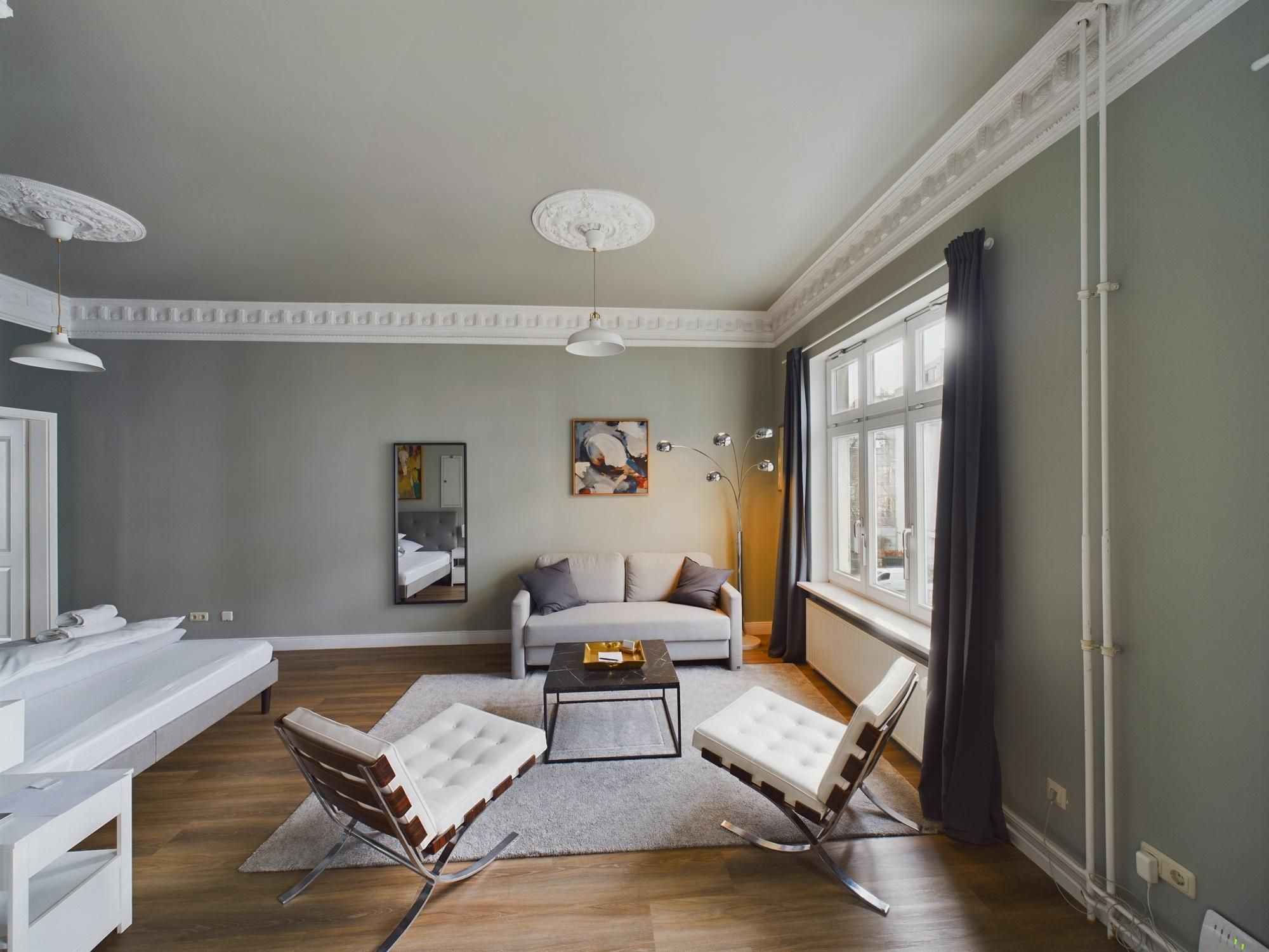 Apartment 2 - 1 Bedroom and Sofa Bed