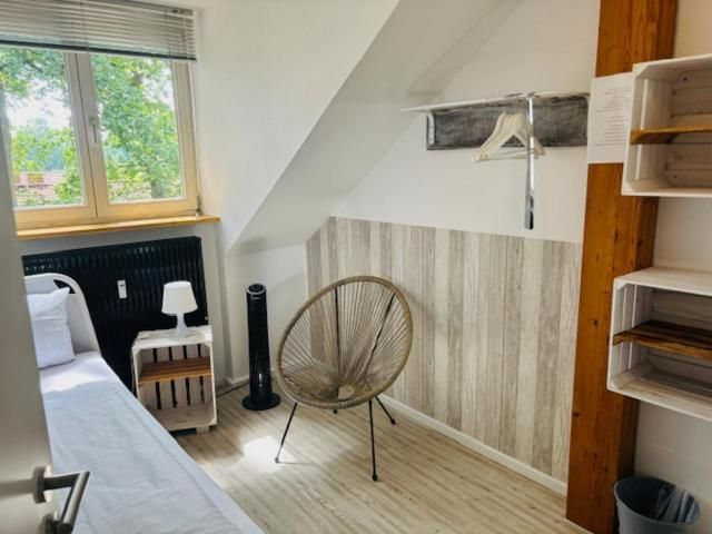 Standard Single Room with Shared Bathroom and Shared Kitchen
