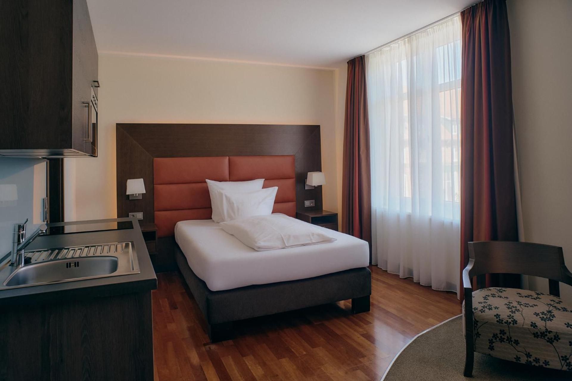 Single Apartment