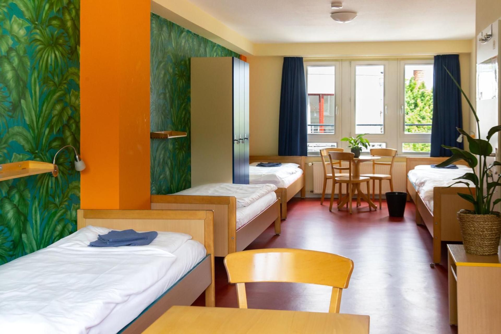 Mixed Dormitory Room