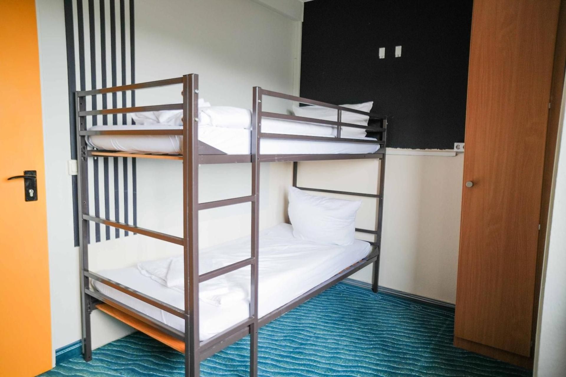Twin Room with Bathroom