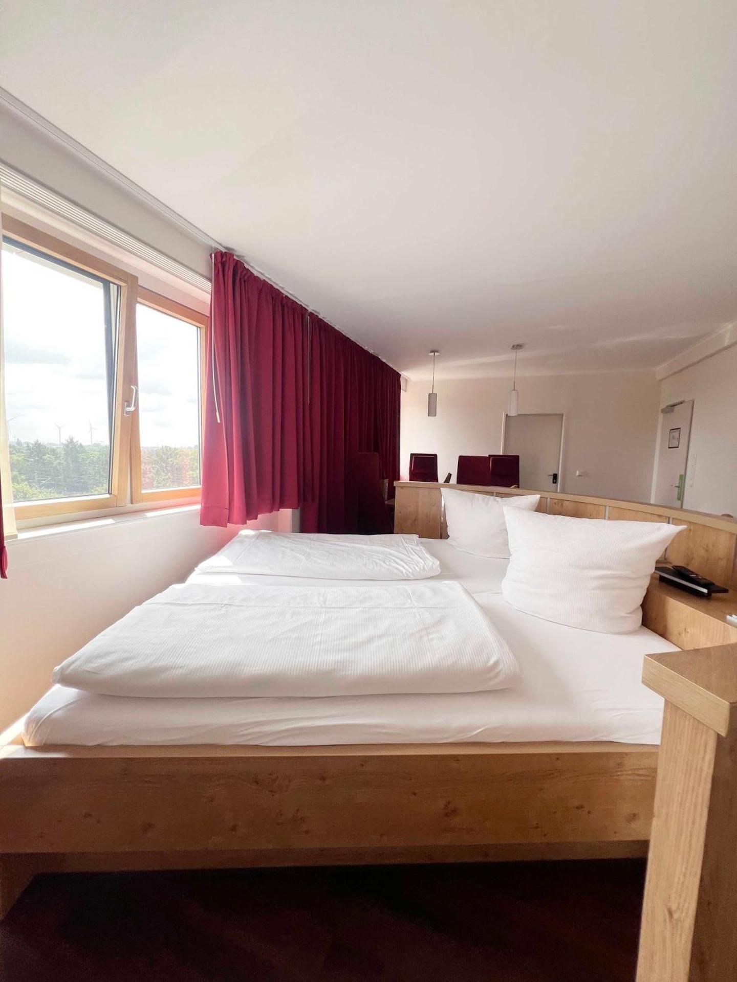 King Suite with Spa Bath