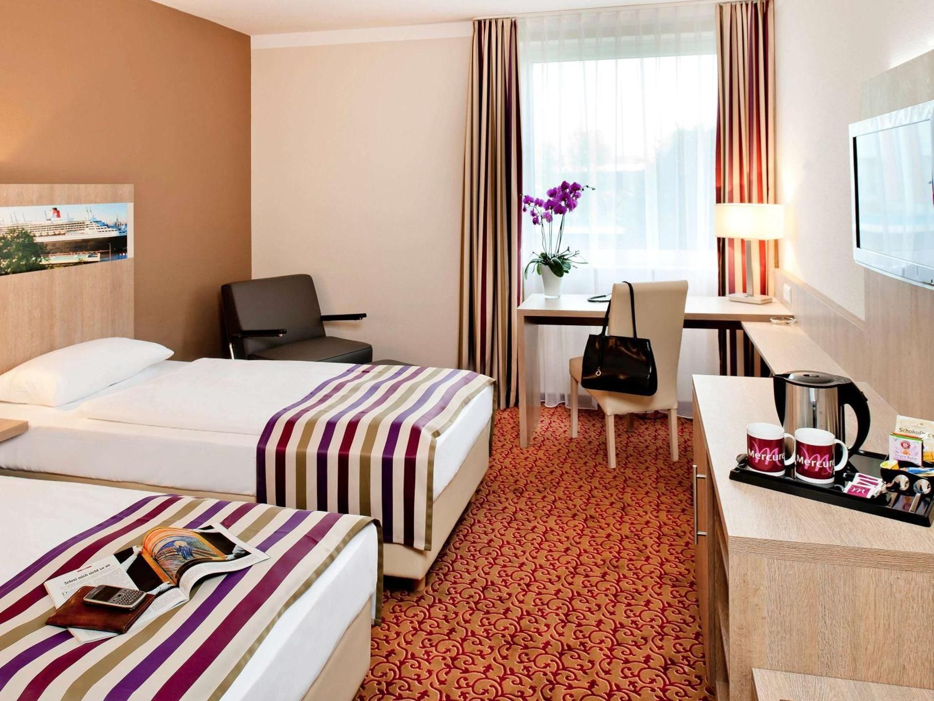 Twin Room Comfort with 2 single beds