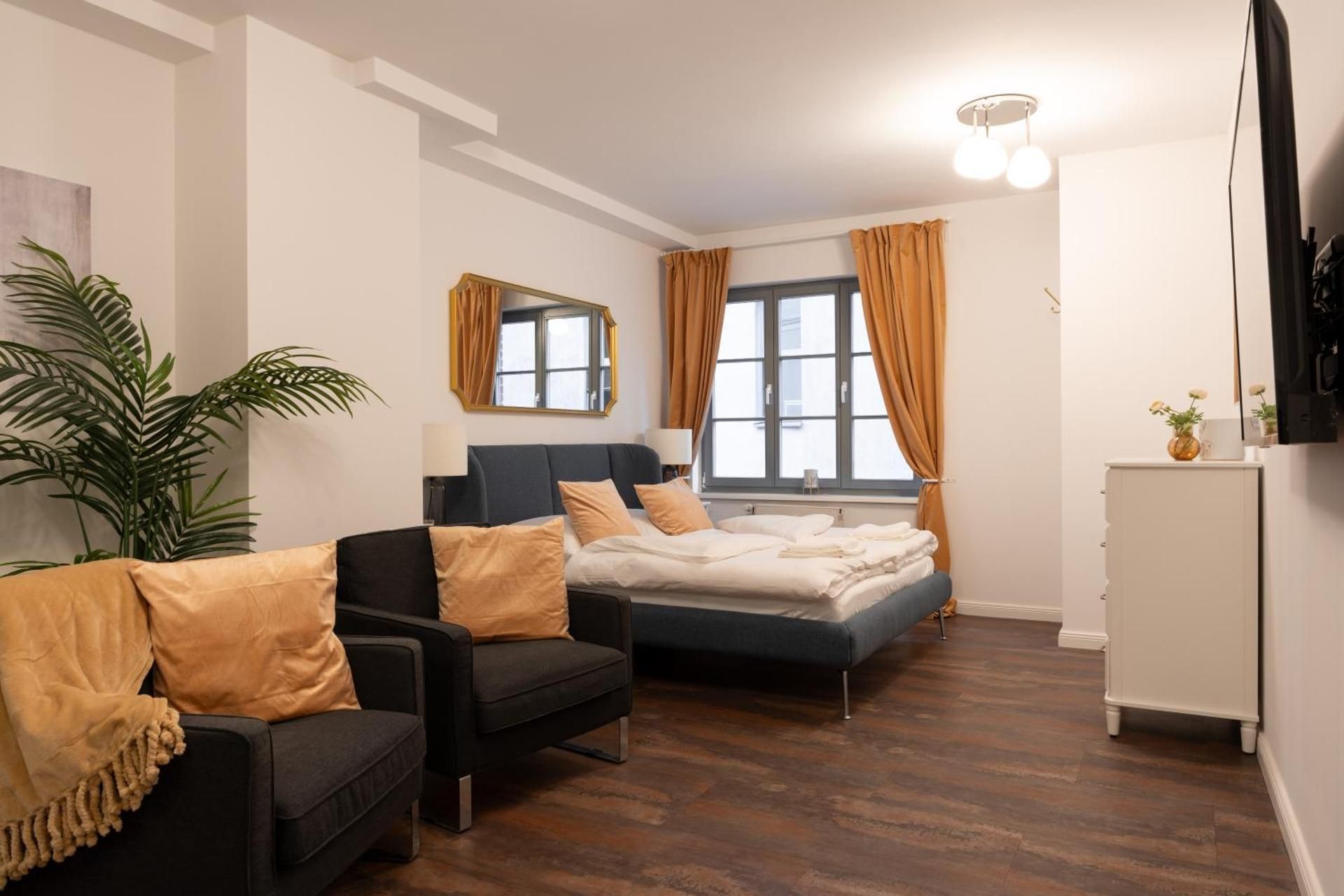 DELUXE APARTMENT