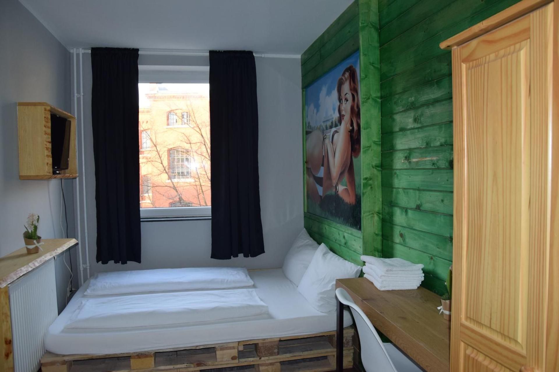 Double Room with Private Bathroom