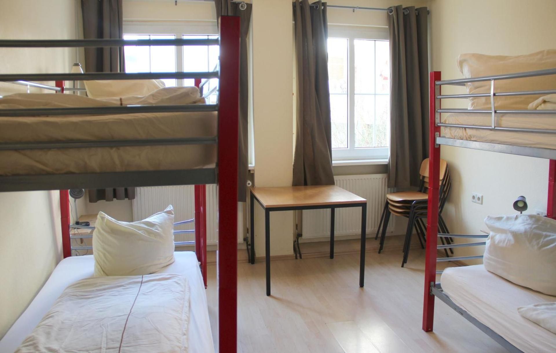 Buch-Ein-Bett Hostel