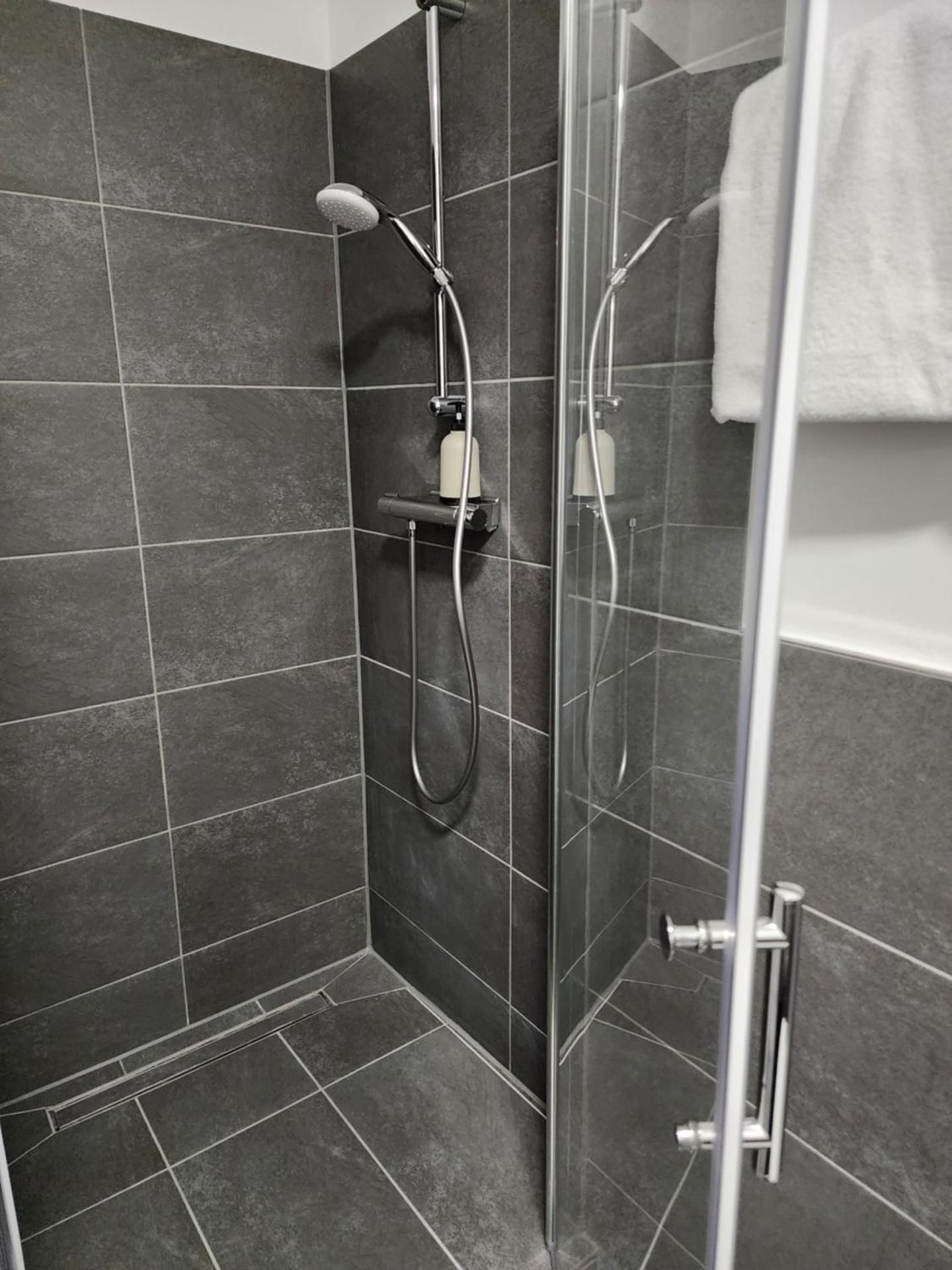 Apartment 23