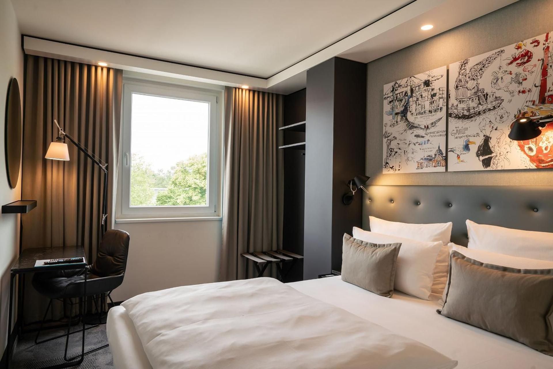 Room with King Size bed