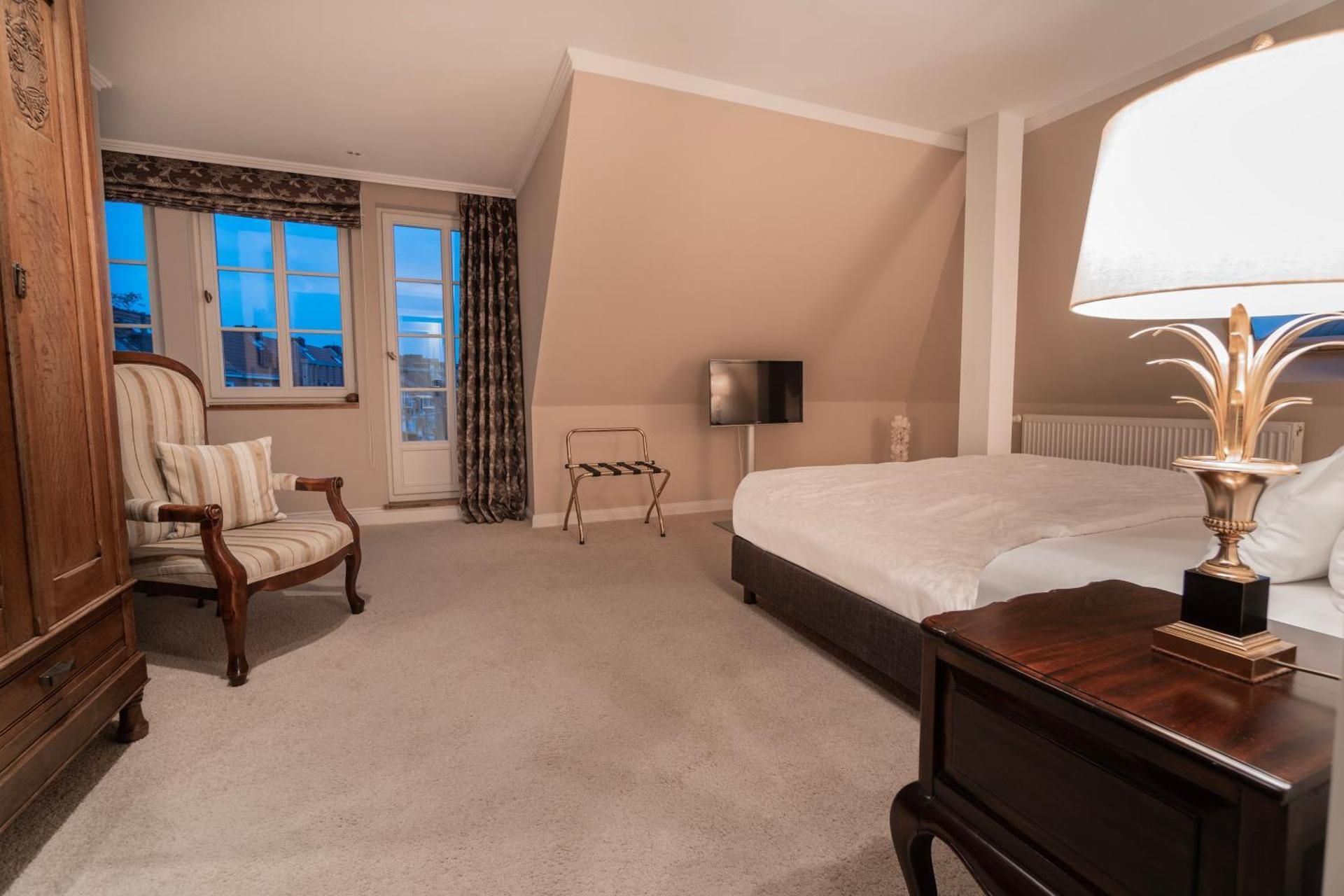 Deluxe Junior Suite