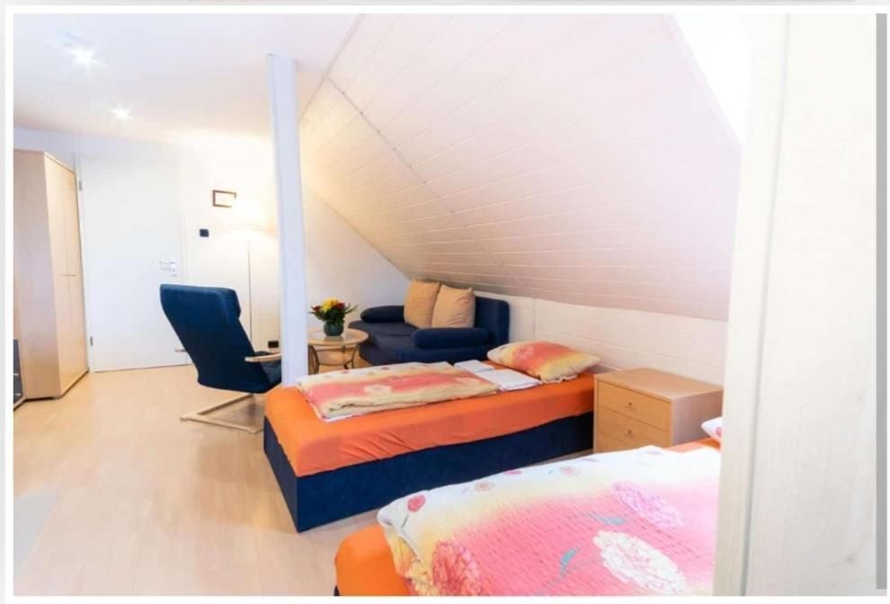 Twin Room with Shared Bathroom