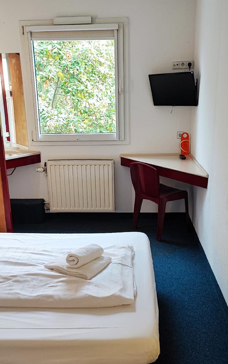 Double Room with Shared Bathroom