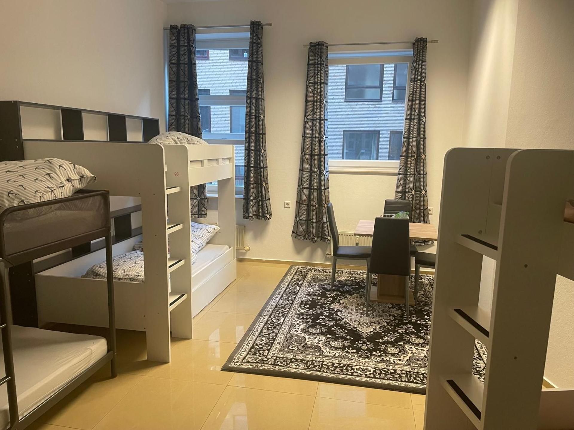 Bed in 8-Bed Mixed Dormitory Room