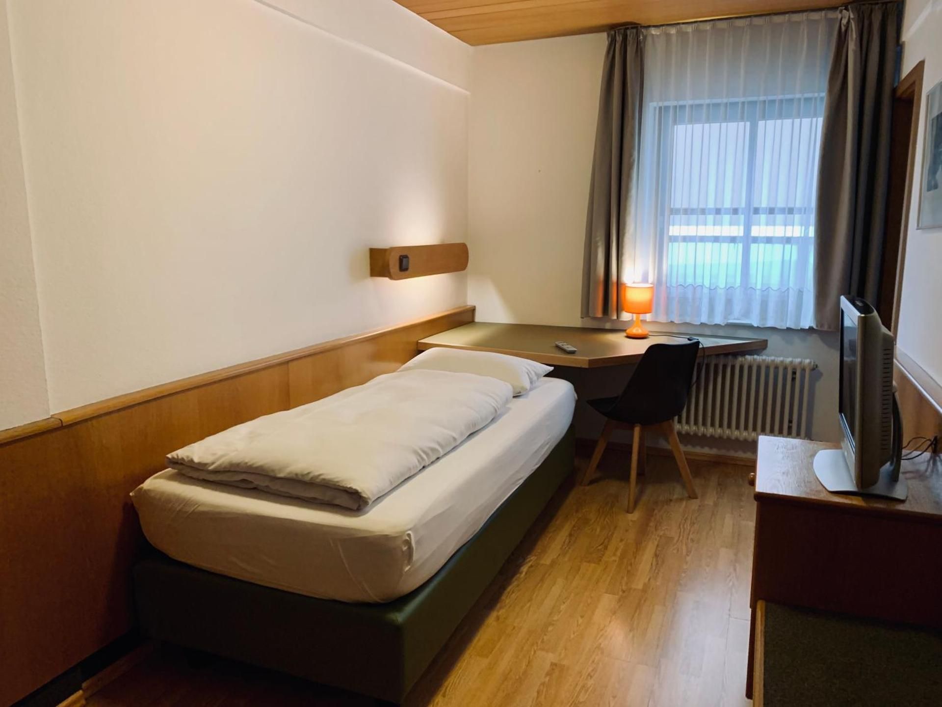Small Single Room