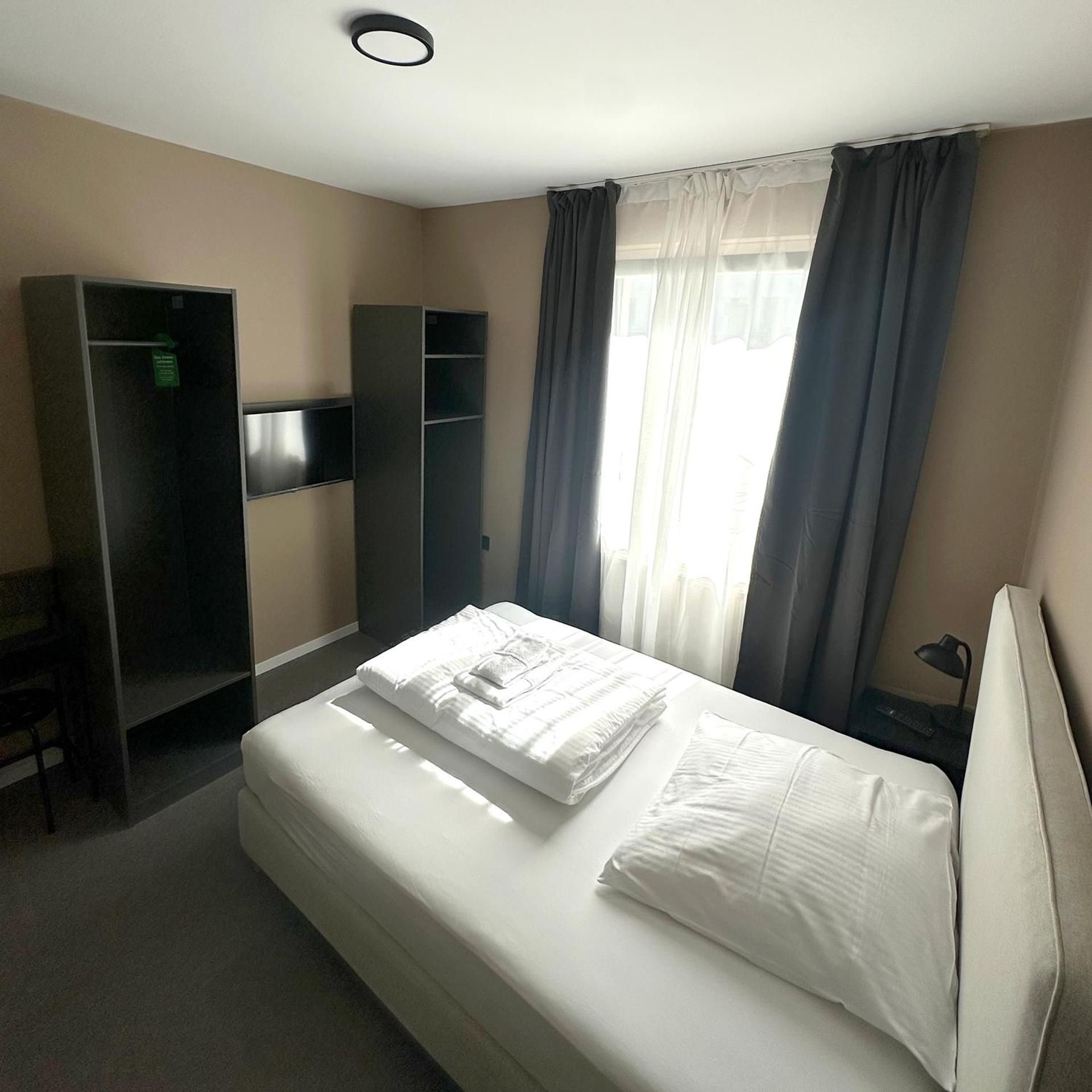 Single Room with Bathroom