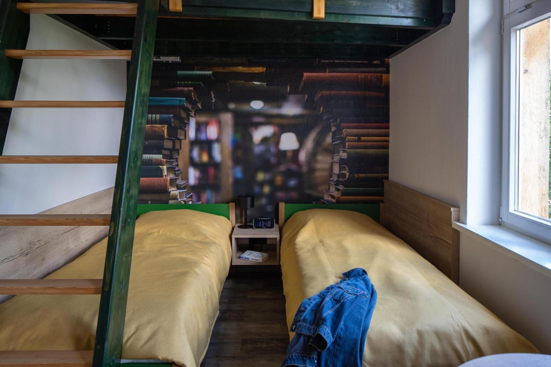Triple Room with Private Bathroom